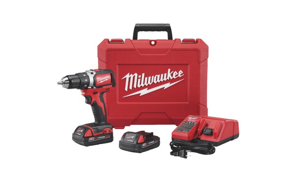 Milwaukee M18 18 Volt Lithium-Ion 1\/2 In. Brushless Compact Cordless Drill Kit