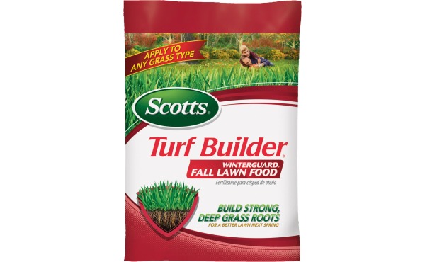 Scotts Turf Builder WinterGuard 32-0-10 Winterizer Fall Fertilizer